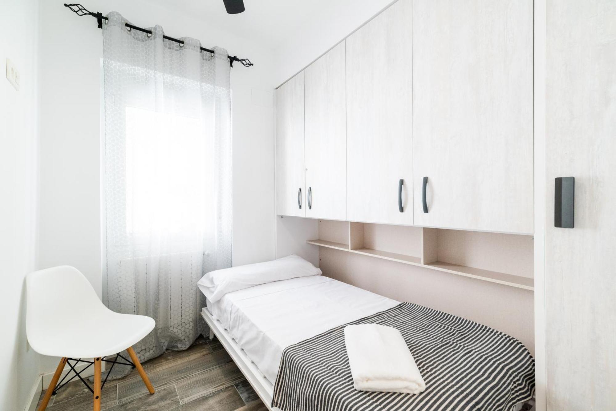 Pajaritos Suites Junto A Centro, Estacion De Tren Y Plaza De Toros Granada Dış mekan fotoğraf