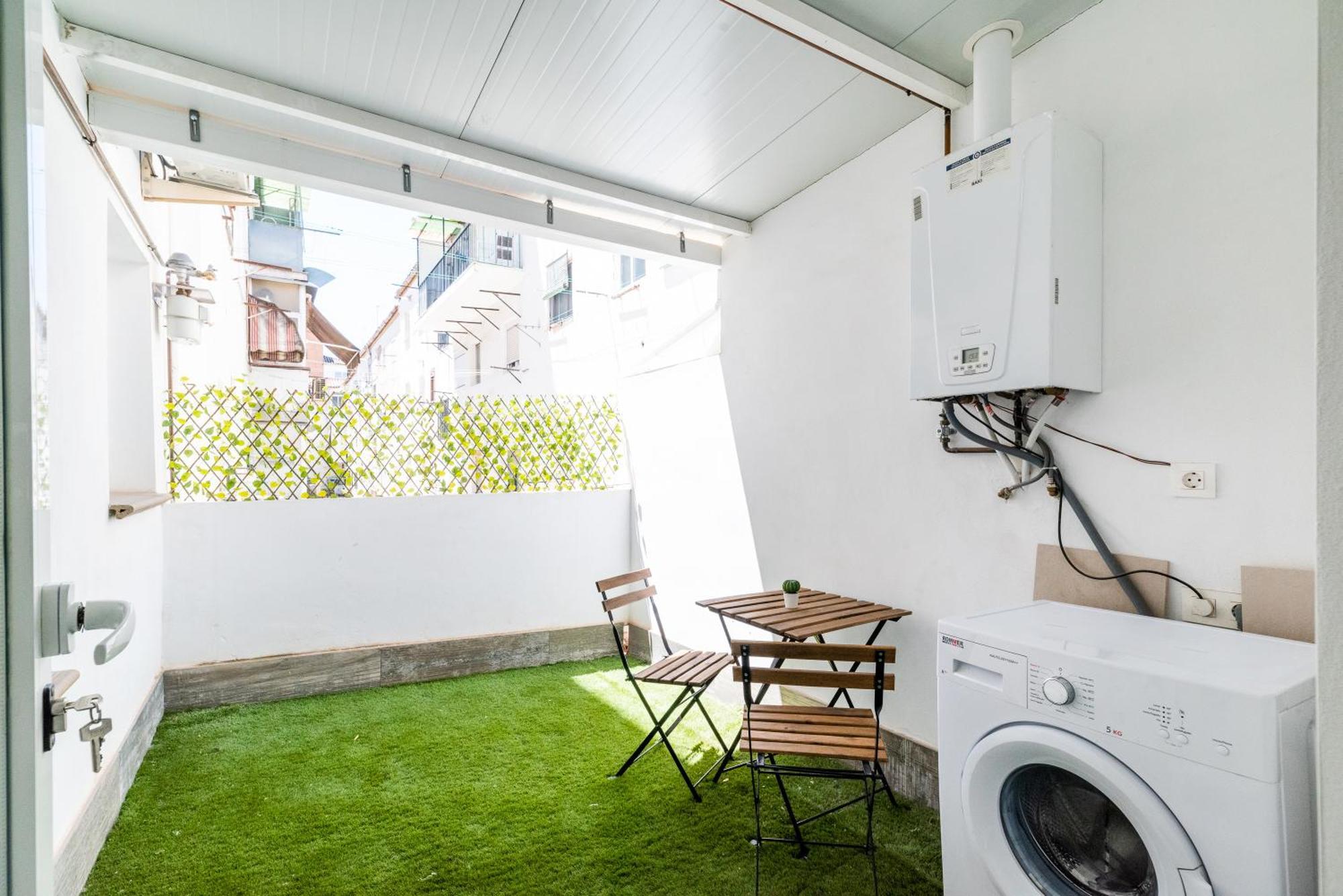 Pajaritos Suites Junto A Centro, Estacion De Tren Y Plaza De Toros Granada Dış mekan fotoğraf